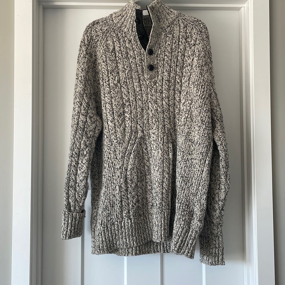 NWT Mens Banana Republic Italian Yarn Sweater